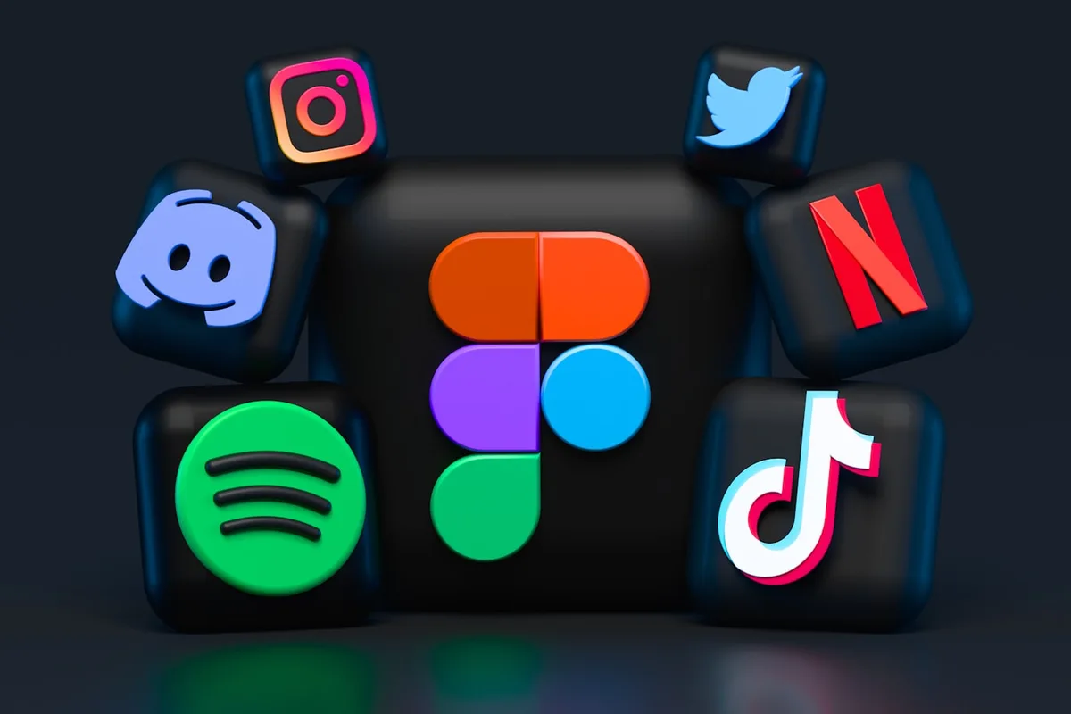 Icônes 3D des réseaux sociaux : Instagram, TikTok, Spotify, Discord